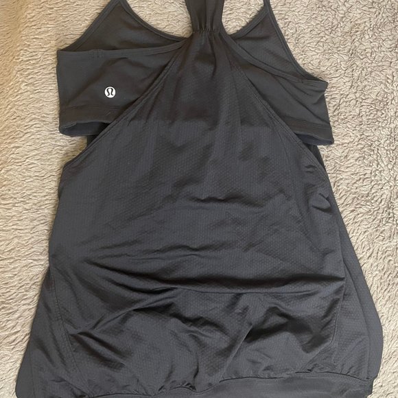Lululemon Tank with top attached size 10 - Picture 3 of 5